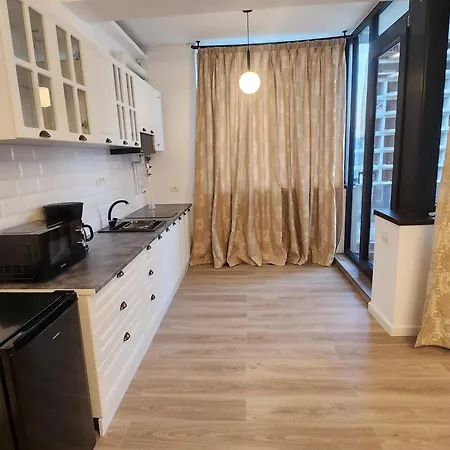 Luxury Anis 4 & 5 Appartamento Năvodari