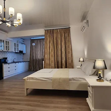Luxury Anis 4 & 5